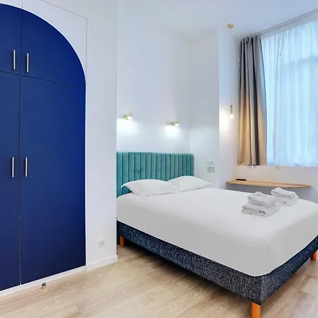 Appartamento Parisian Close To Montmartre - 2br 8p Parigi